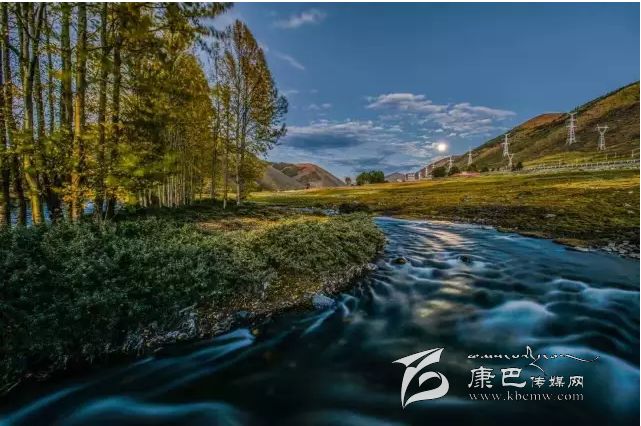 新都橋，正在打開最美時光,我在這里等你......